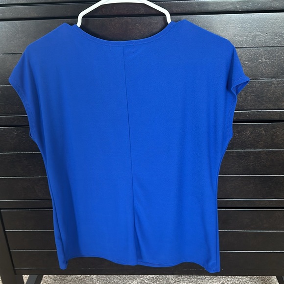 89th & Madisyn Royal Blue Top - size PM - excellent condition. - Picture 2 of 4